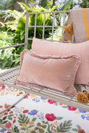 Cojín Rectangular Velvet Rose Mechas