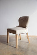 Silla Comedor Concha Velvet Beige Corazón