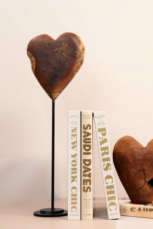 Wood Heart Stand