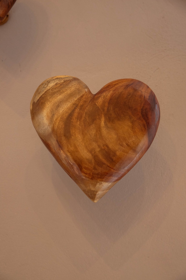 corazon de madera para la pared