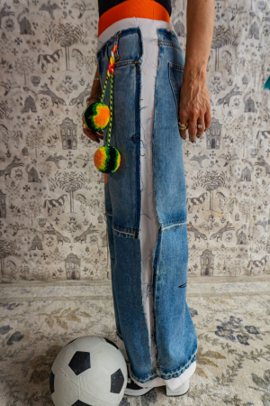 Jean Doodler Sour