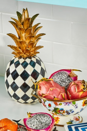 Marquee Pineapple